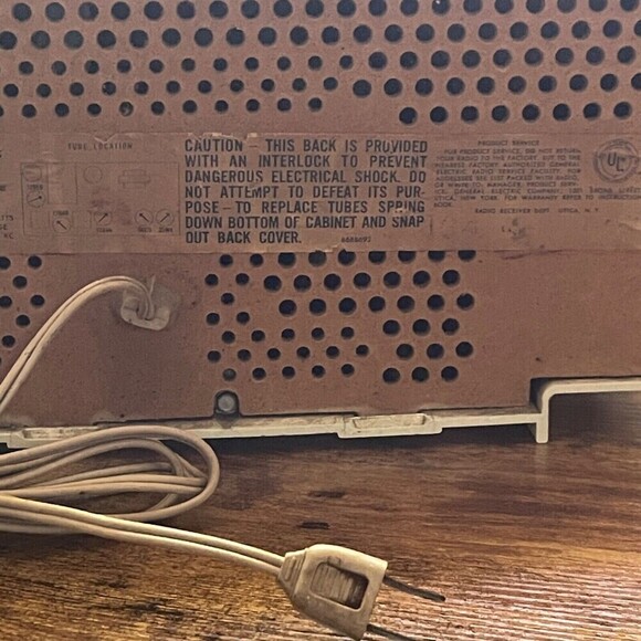 General Electric GE Solid State MCM Radio Works (Static) 11" MID CENTURY MODERN - Picture 8 of 14